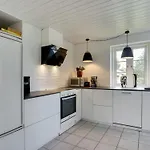 Hjalmsvider - 1km From The Sea By Interhome Blåvand