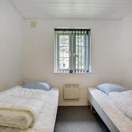 Holiday home Hjalmsvider - 1km From The Sea In Western Jutland By Interhome Blavand