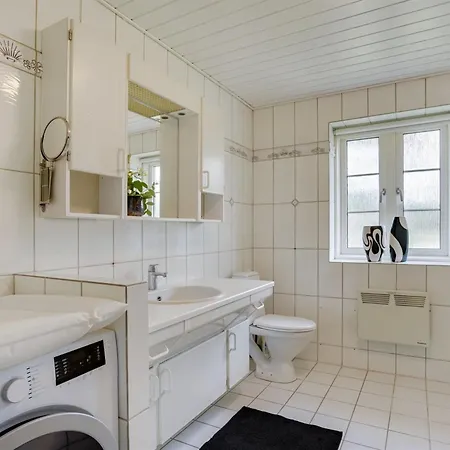 Hjalmsvider - 1km From The Sea By Interhome * Blåvand