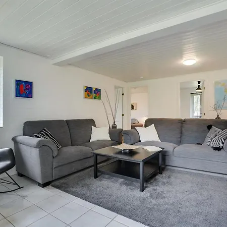 Hjalmsvider - 1km From The Sea By Interhome * Blåvand