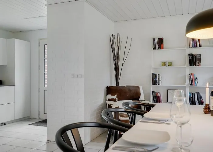 Hjalmsvider - 1km From The Sea By Interhome Blåvand